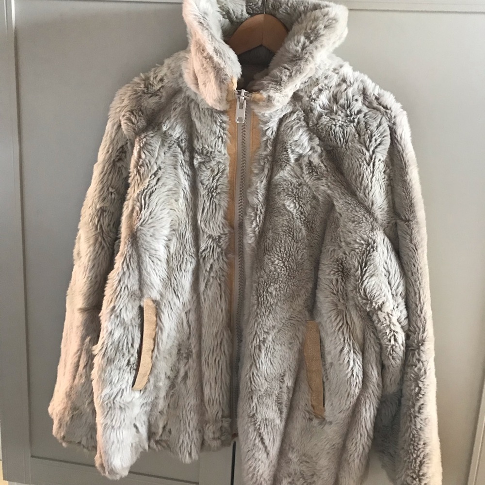 Vintage faux fur coat, sz L
